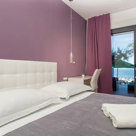 Beachfront Mediteran 3* Podstrana